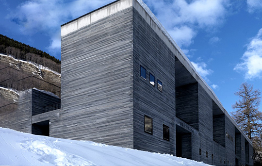 ����ʯ����վ����